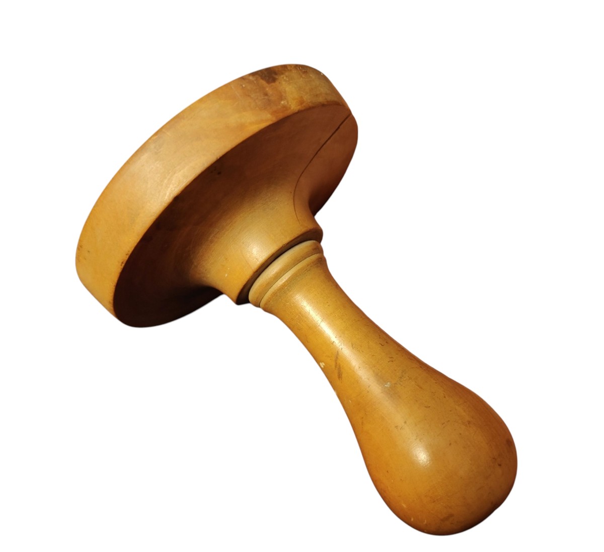 Belle marque à  beurre en bois sculpté de forme ronde à décor de chasseur XIXe siècle-photo-4