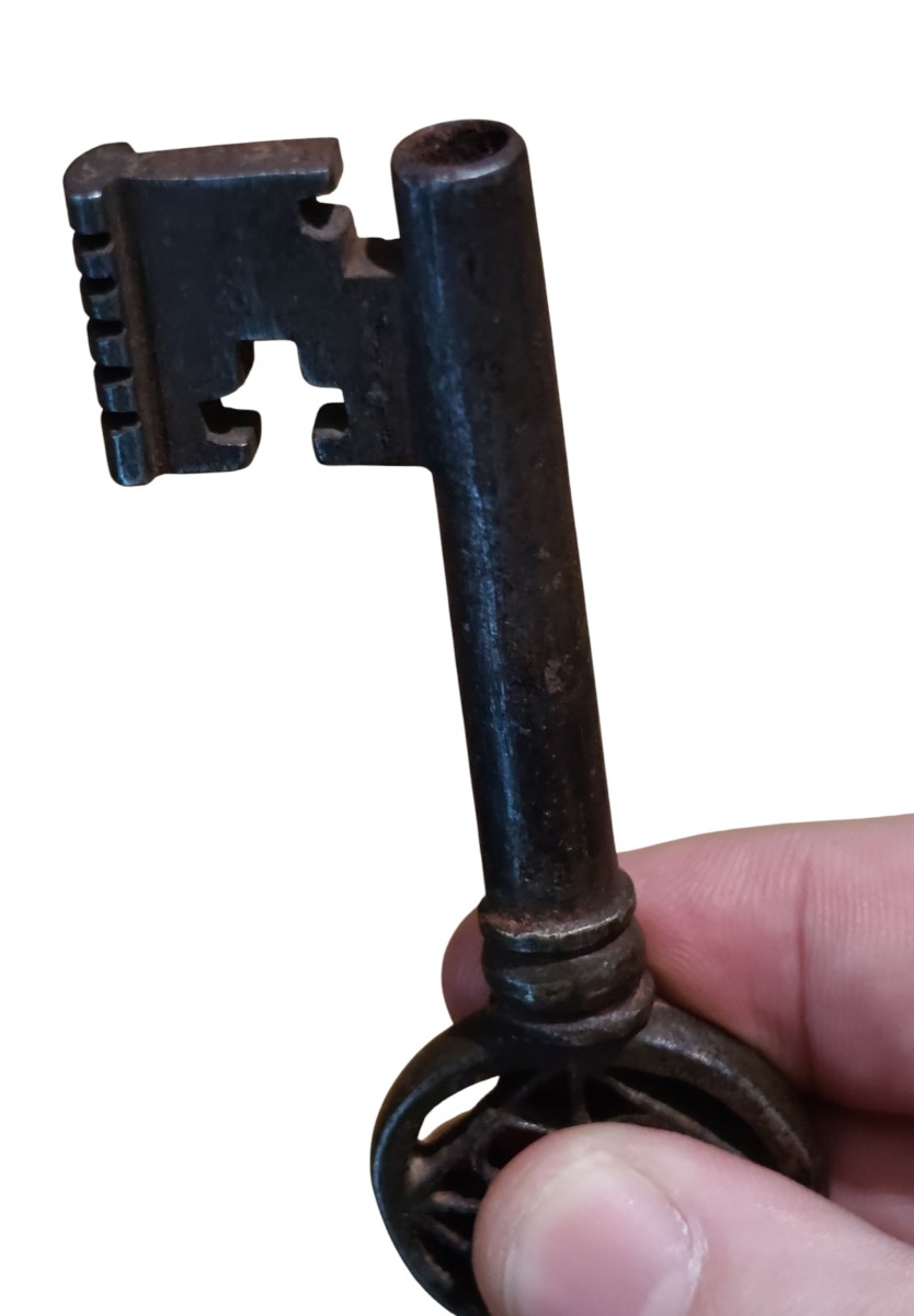 Clé dite "vénitienne" fin du XVI-début du XVIIe siècle-photo-4