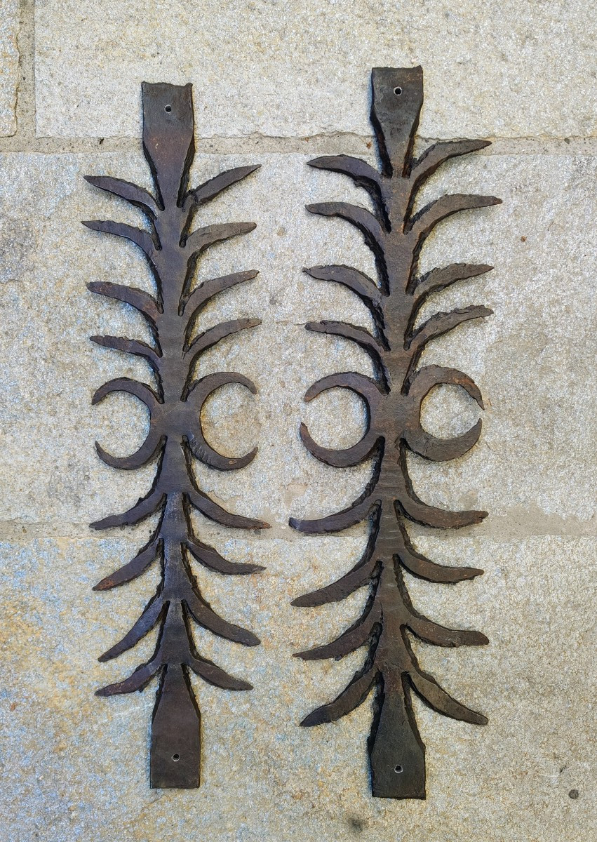 Rare paire de étripe-chats en fer forgé et ciselé XV-XVIe siècle-photo-5