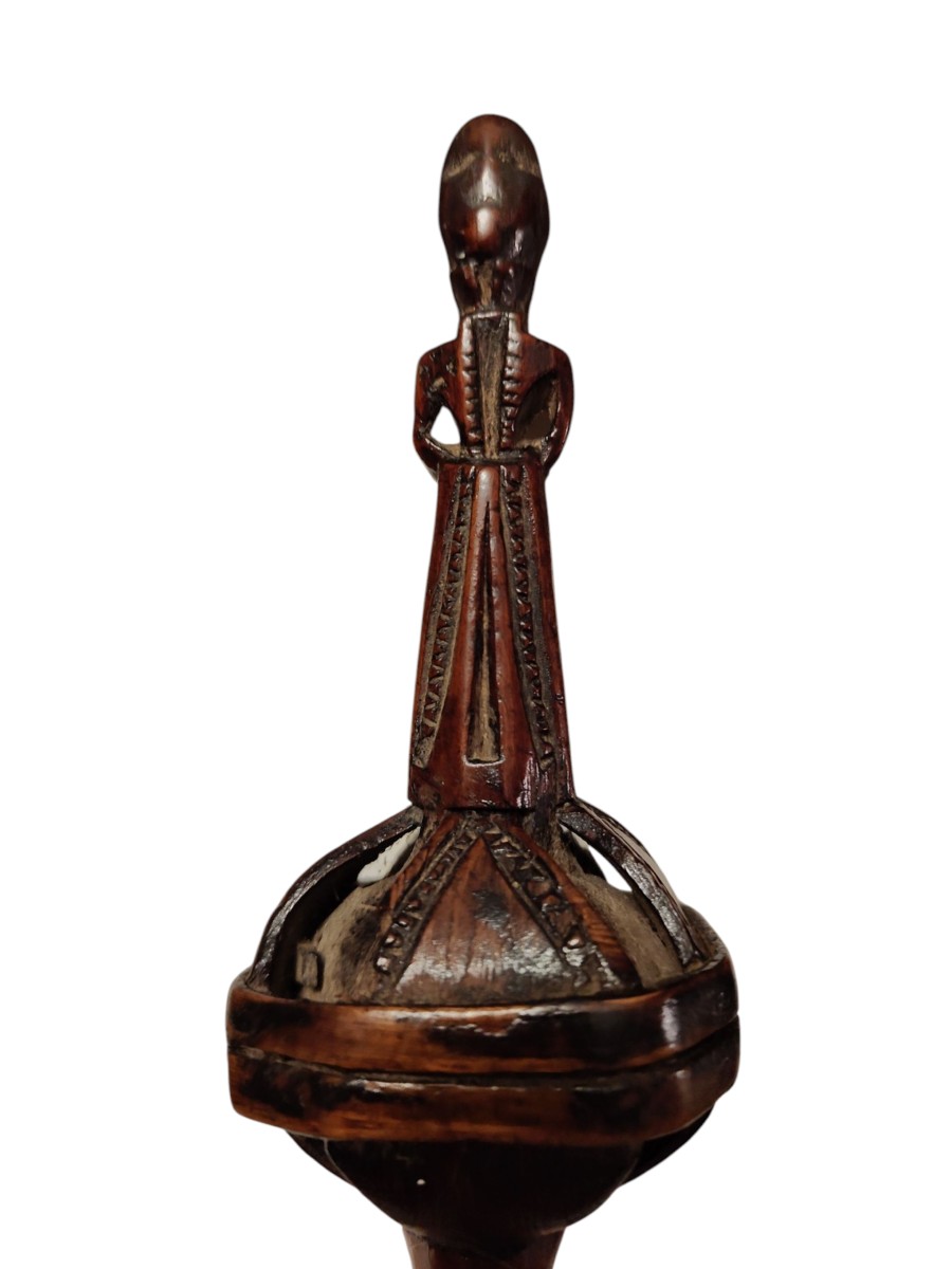 Anthropomorphic Italian Distaff-photo-5