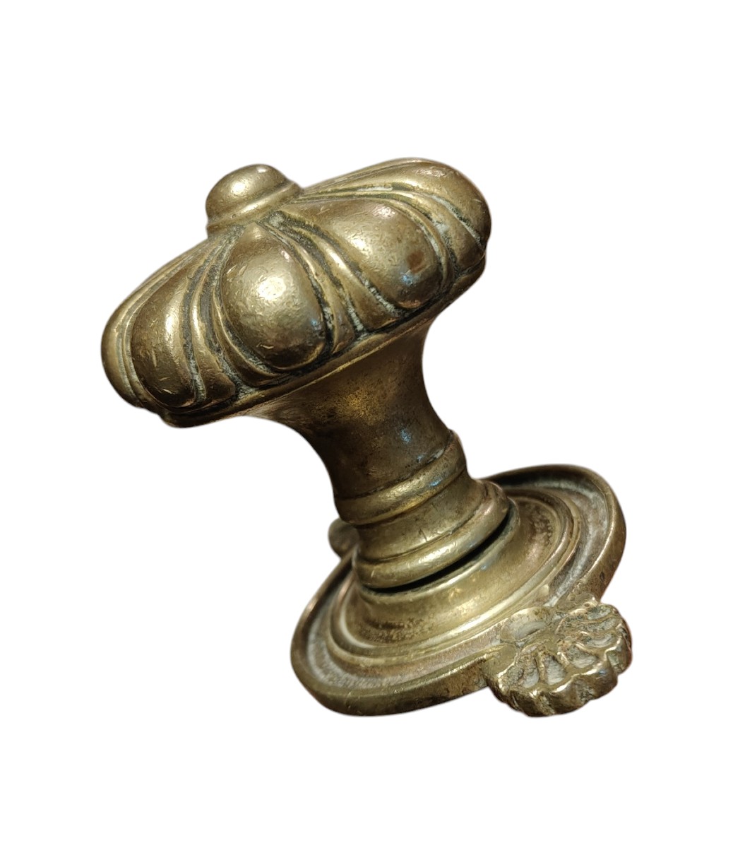 Bouton en bronze doré Louis XVI-photo-2