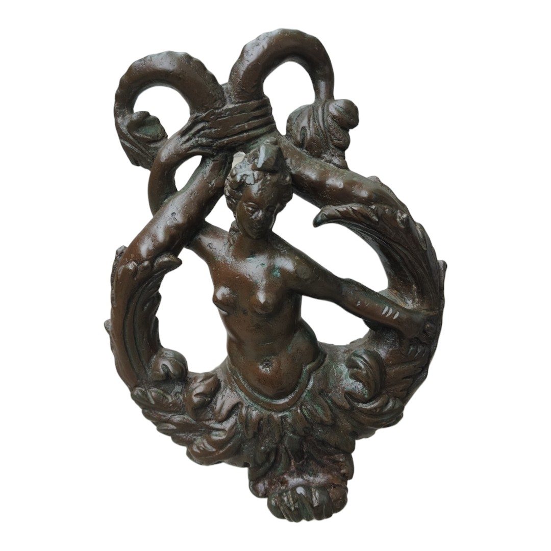 Heurtoir en bronze à figure de nereide-photo-3