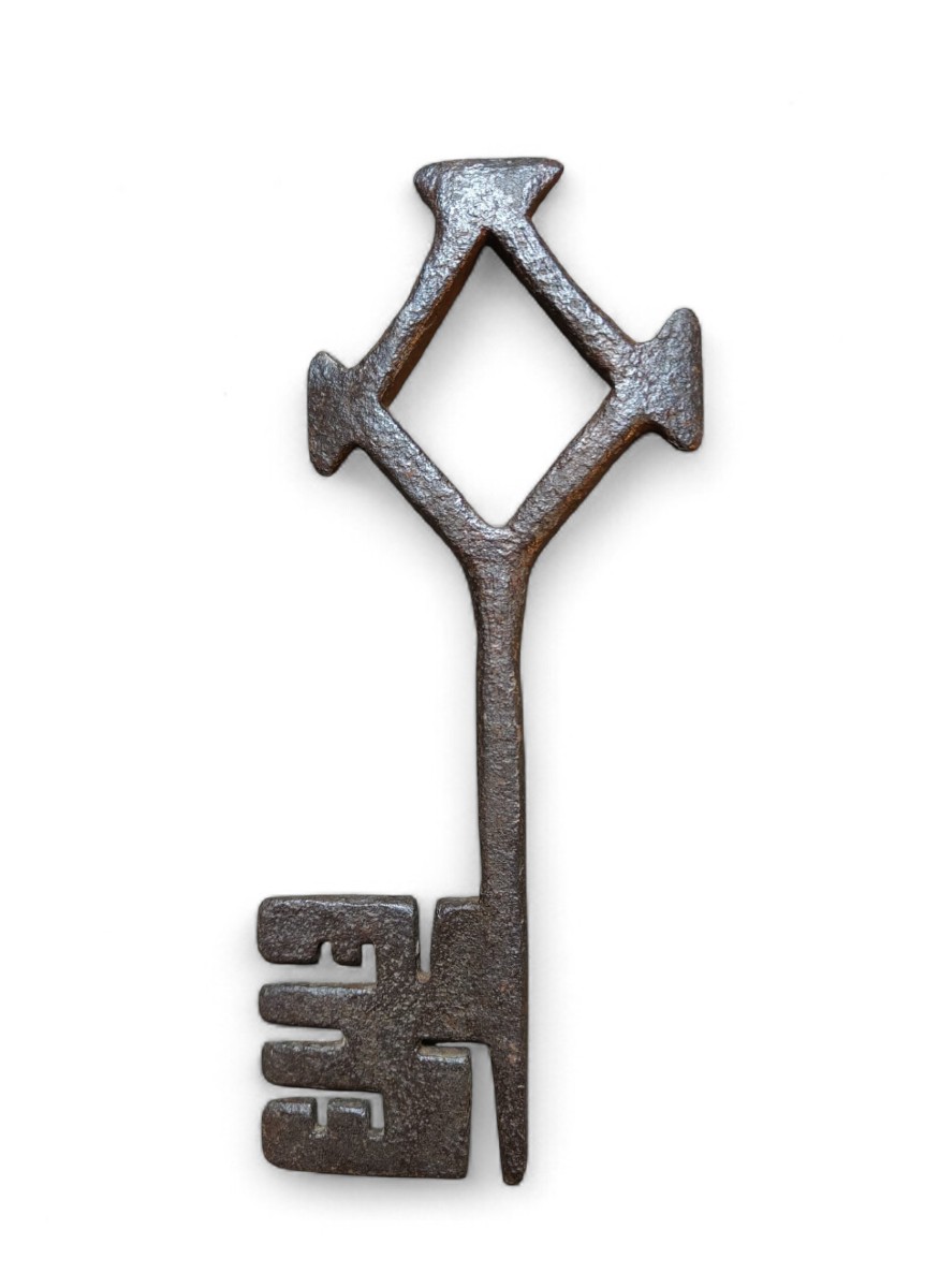 Large Iron  Gothic Key 22 Cm