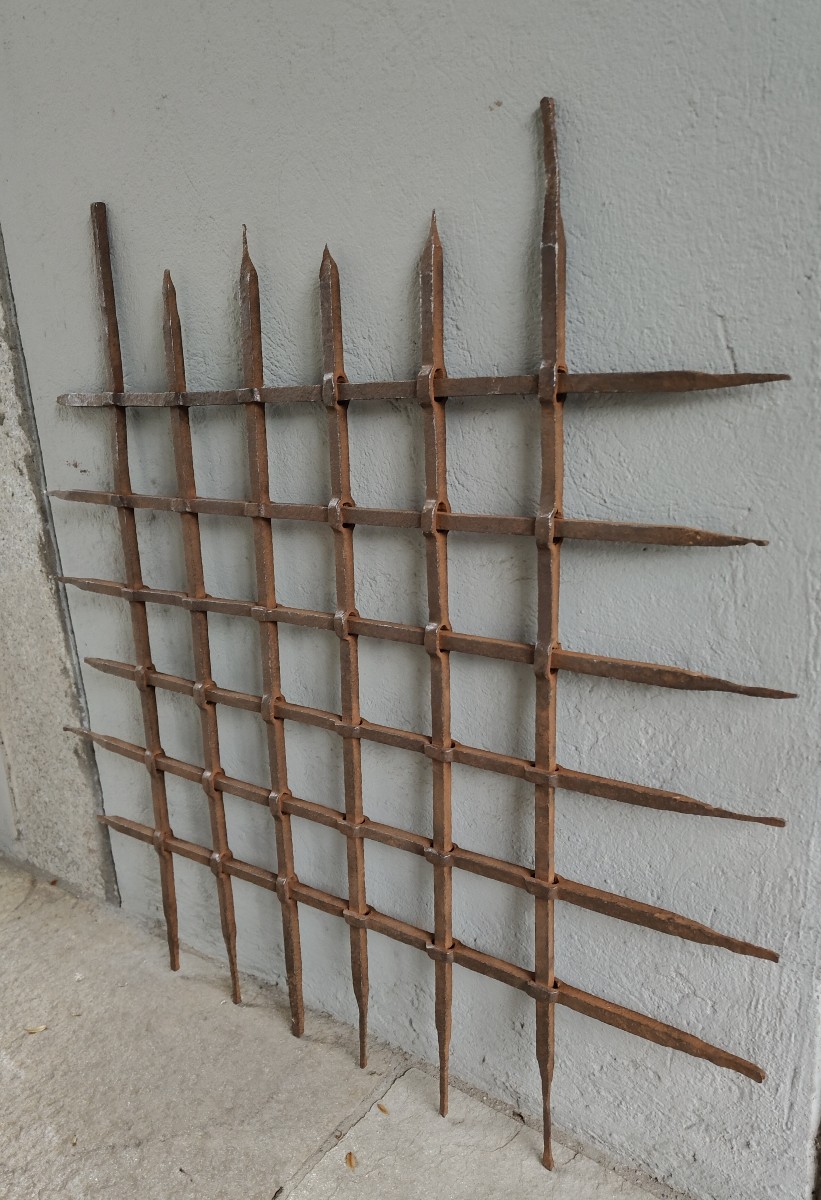 Grille en fer forgé Italie XVIe siècle