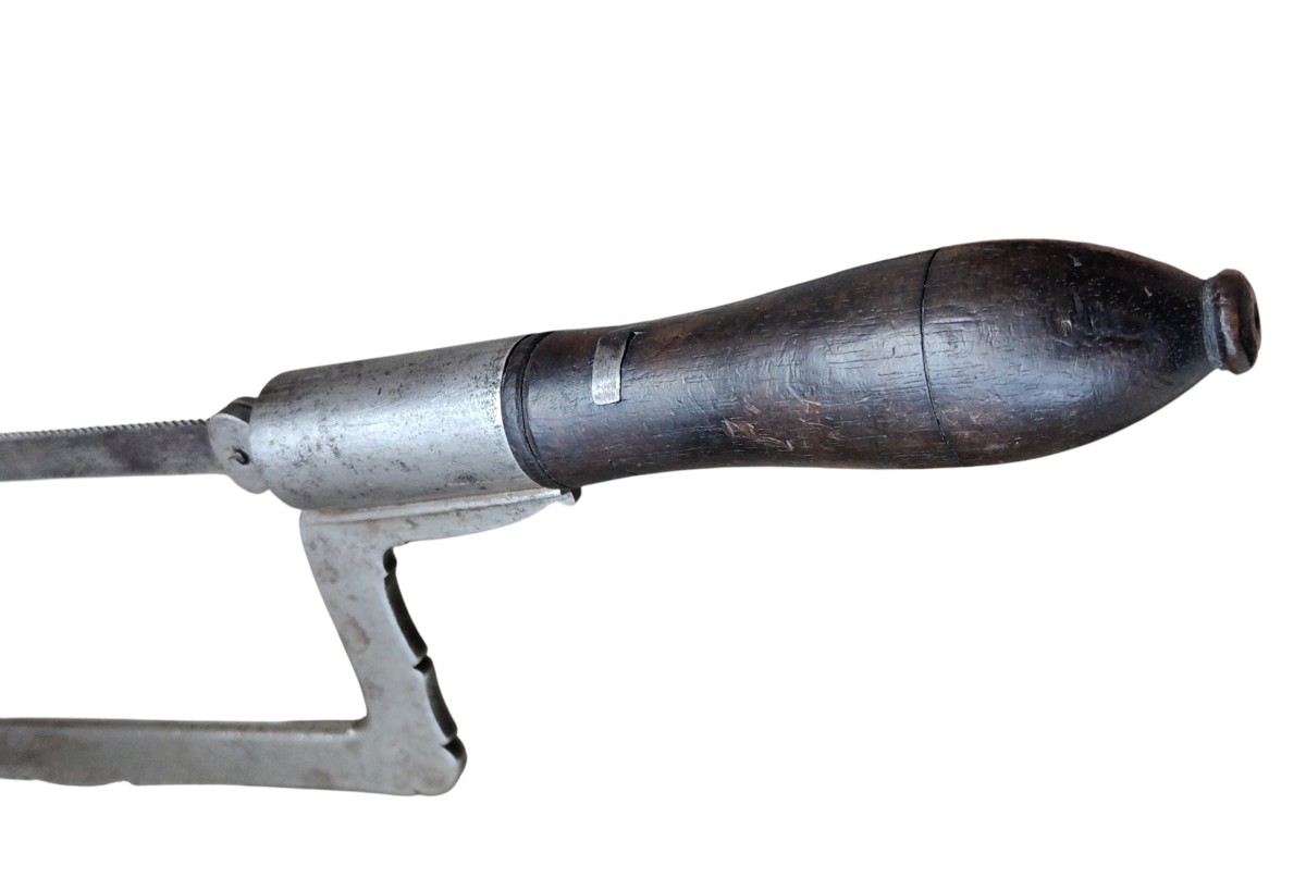 Scie à amputation en fer forgé XVIIIe siècle-photo-2