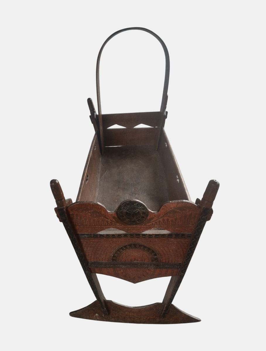 Berceau en bois peint Alpes Italiennes (Valsesia) début XIXe siècle-photo-2