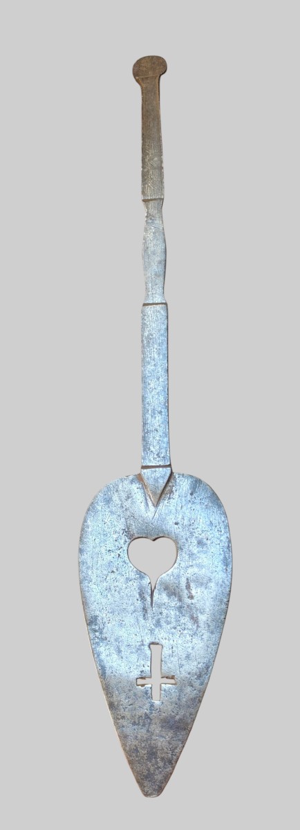 Rare 16th-century Wrought-iron, Openwork Spatula-photo-2