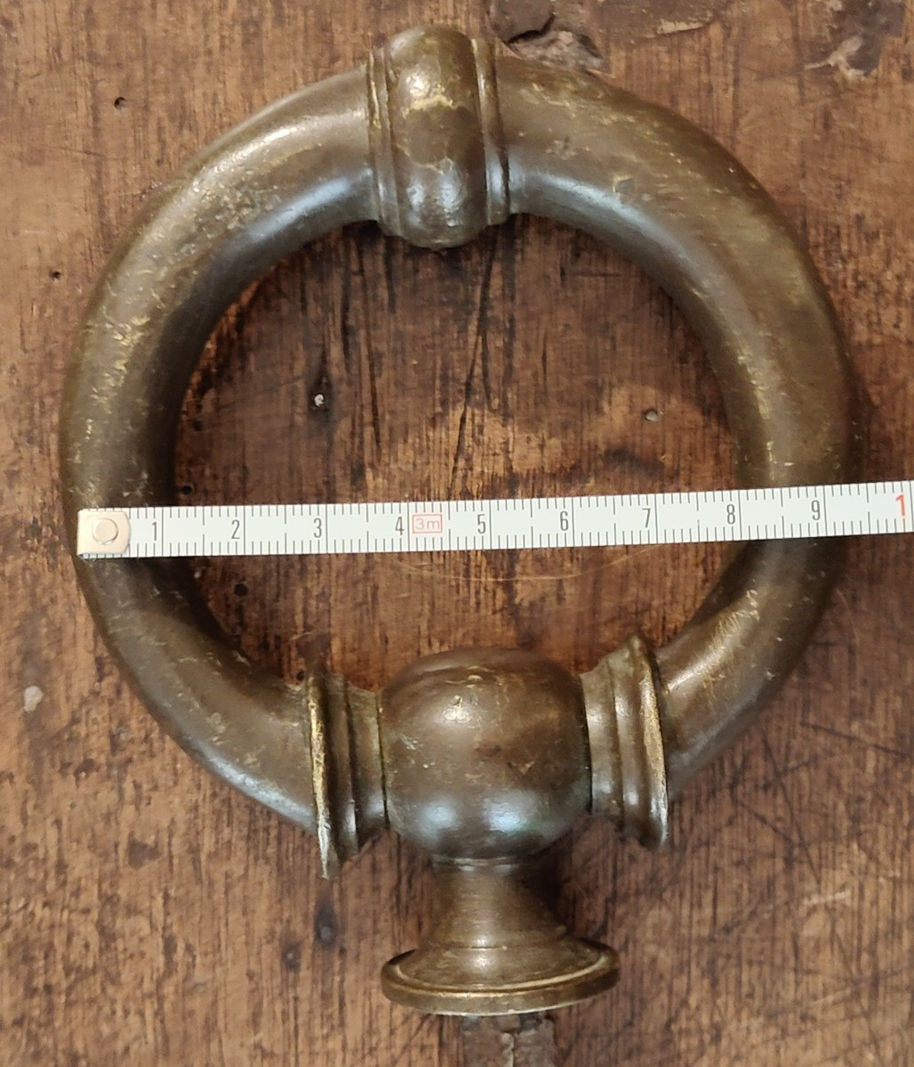 Late 18th-century Bronze Door Knocker-photo-1