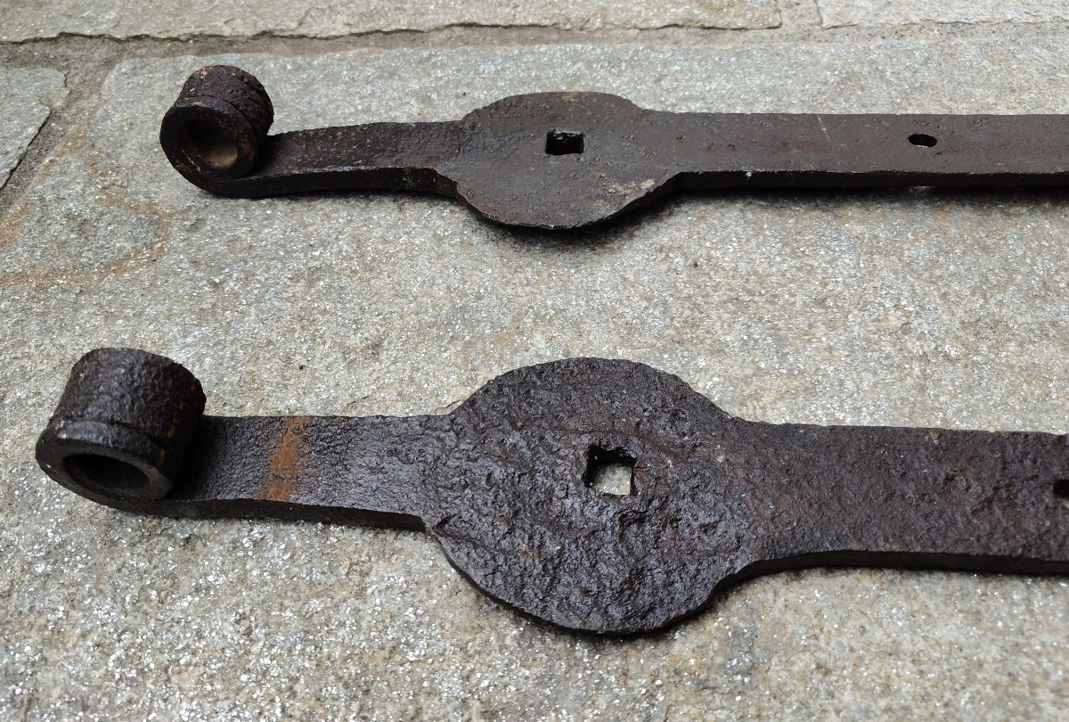 Pair Of 17th-century Door Hinges, 70 Cm Long-photo-2