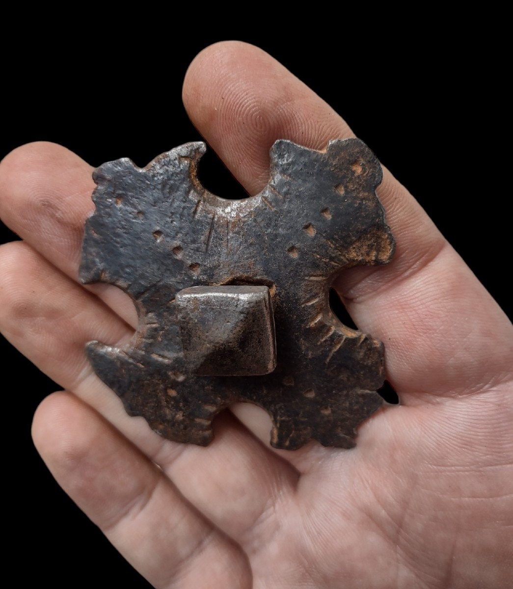 6 Wrought-iron Nails With Engravings, 17th–18th Century-photo-2