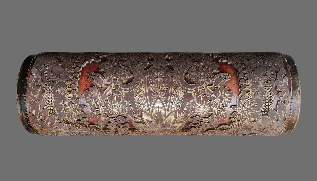 A Beautiful Wallpaper Or Upholstery Pattern Roller From The Late 19th Century-photo-3