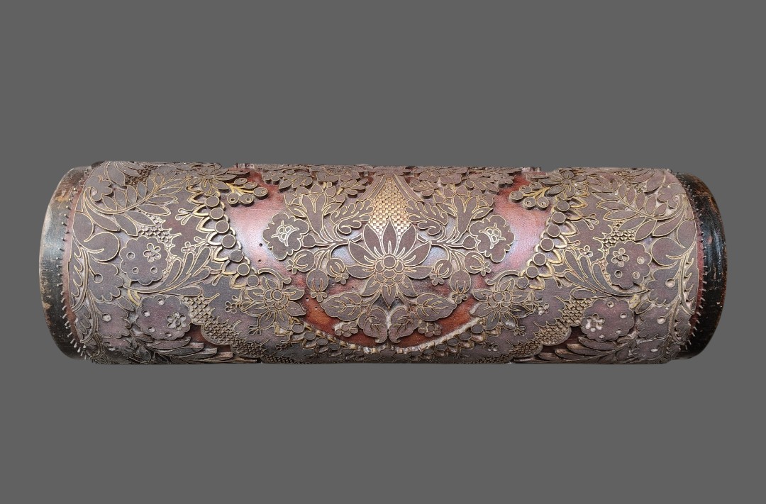 A Beautiful Wallpaper Or Upholstery Pattern Roller From The Late 19th Century