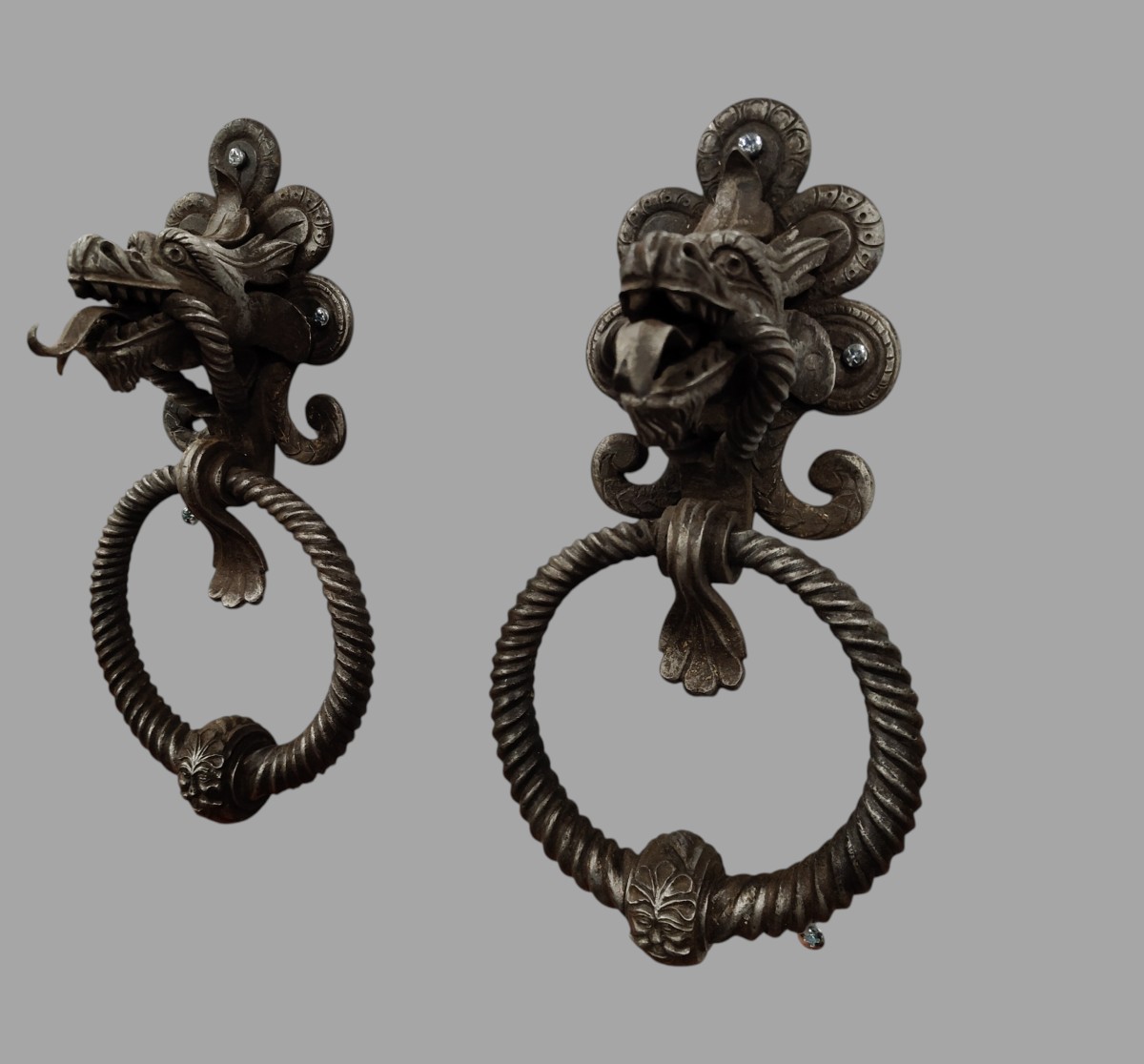 Paire de heurtoirs de porte en fer forgé-photo-5