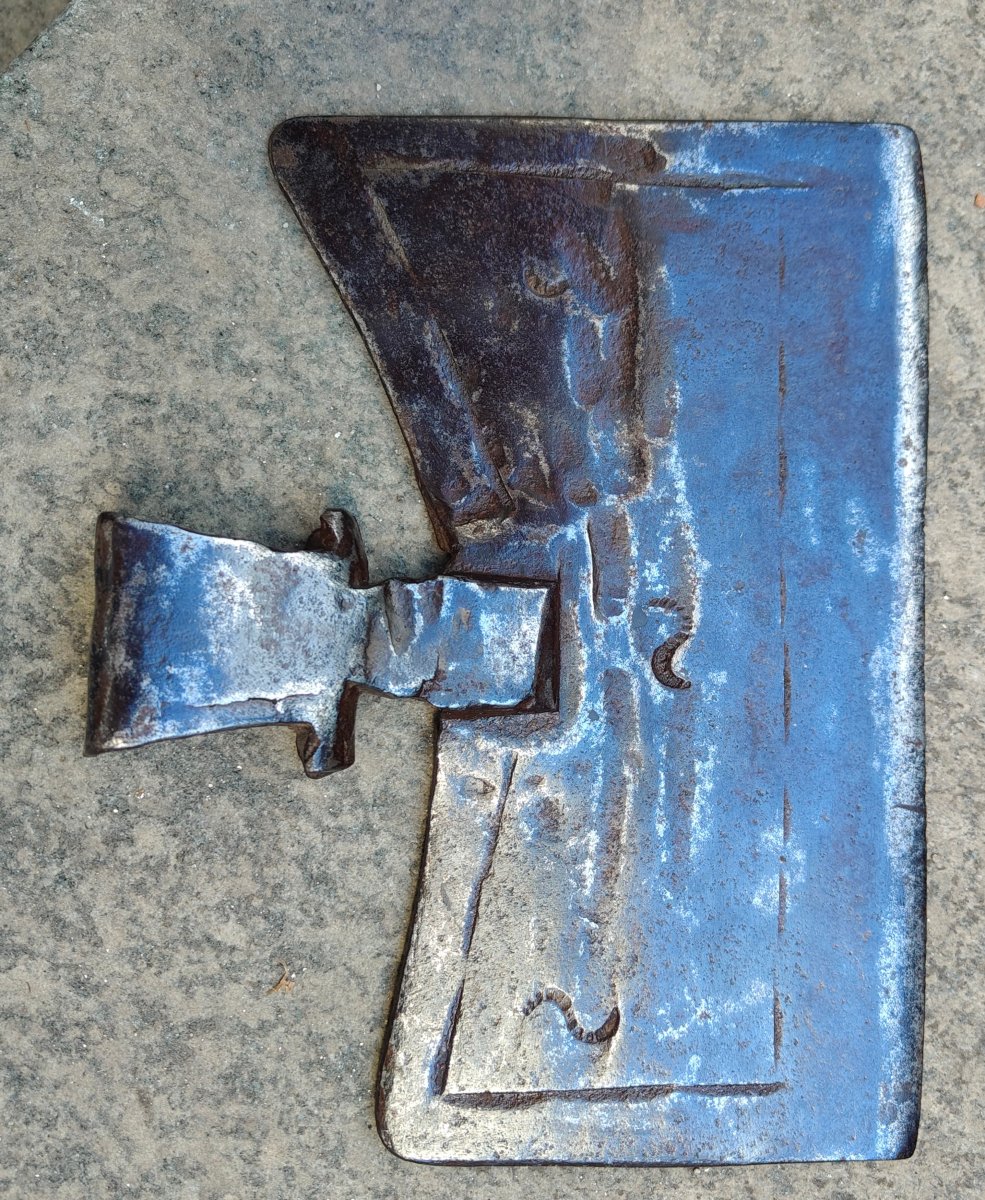 17th-century South Tyrolean Wrought-iron Axe-photo-2
