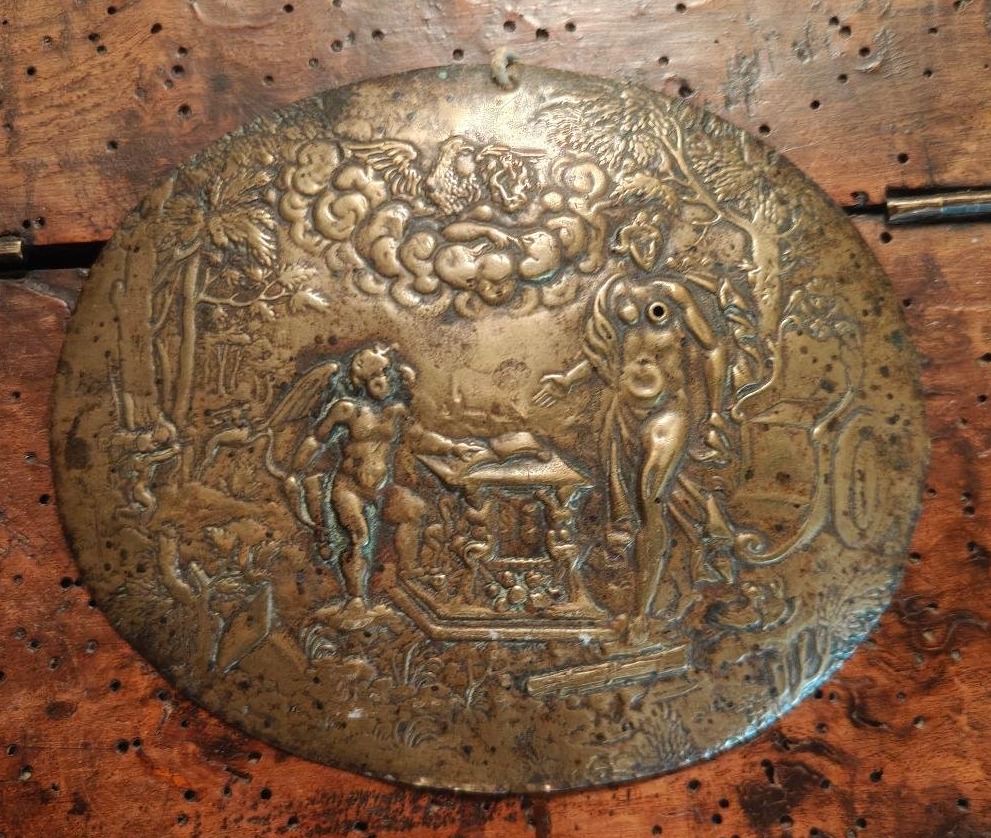 Oval Brass Plaque Depicting Diana And Cupid, Surmounted By Zeus; Early 17th Century-photo-2
