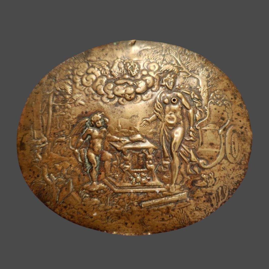Oval Brass Plaque Depicting Diana And Cupid, Surmounted By Zeus; Early 17th Century