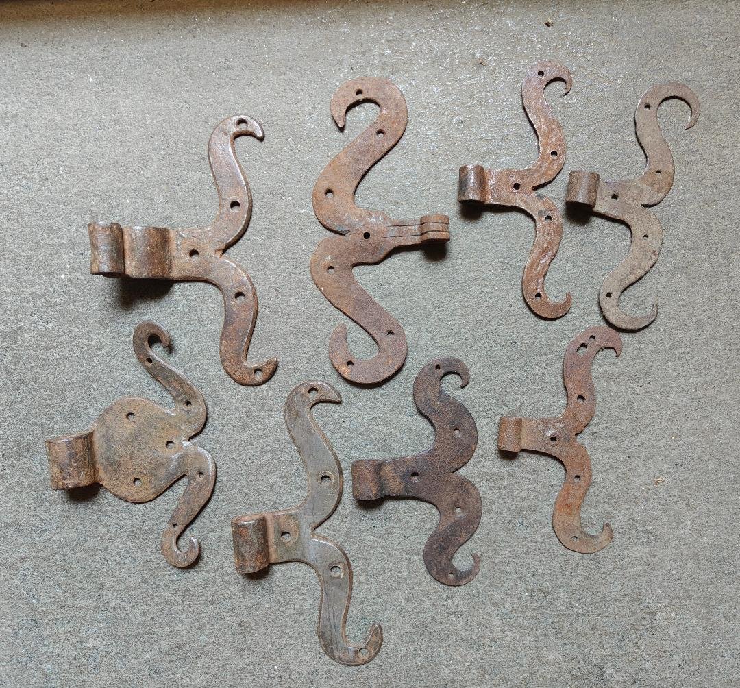 Small Collection Of 8 Dooe Hinges XVII- XVIII Century-photo-4