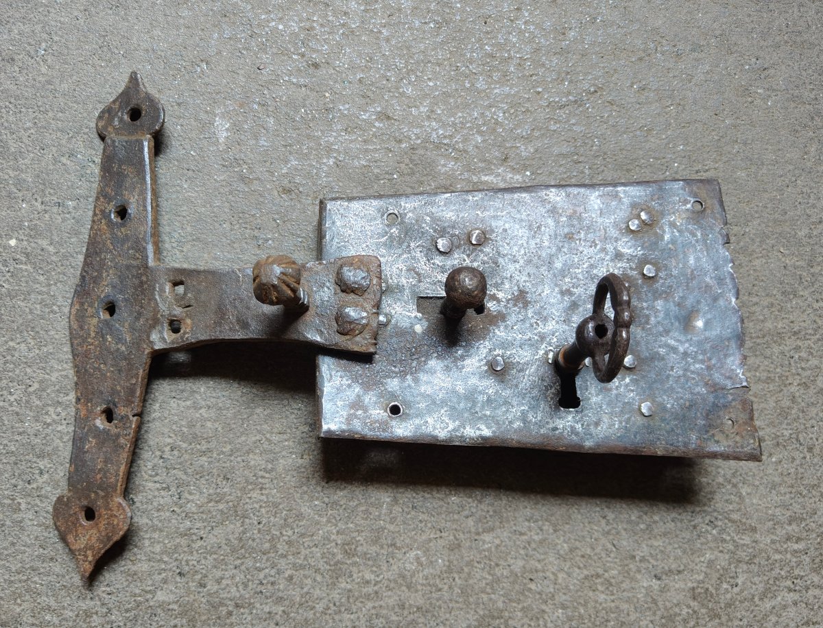 Serrure De Porte Complète Avec Clé XVIIe Siècle-photo-1