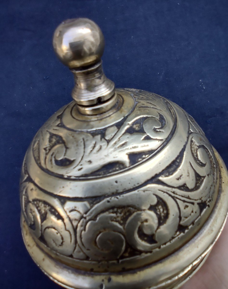 Boîte En Bronze Finement Gaufrée XVIIIe Siècle-photo-4