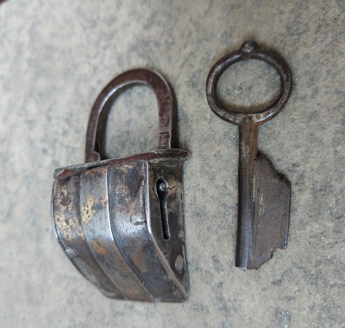 German Handbag Lock Made Of Wrought Iron, 16th–17th Century-photo-6