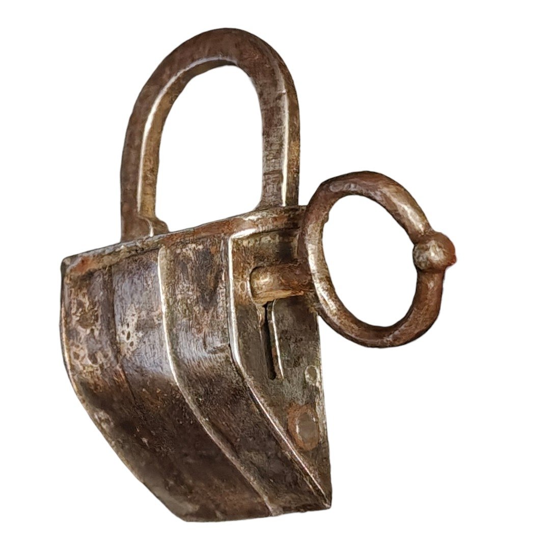 German Handbag Lock Made Of Wrought Iron, 16th–17th Century