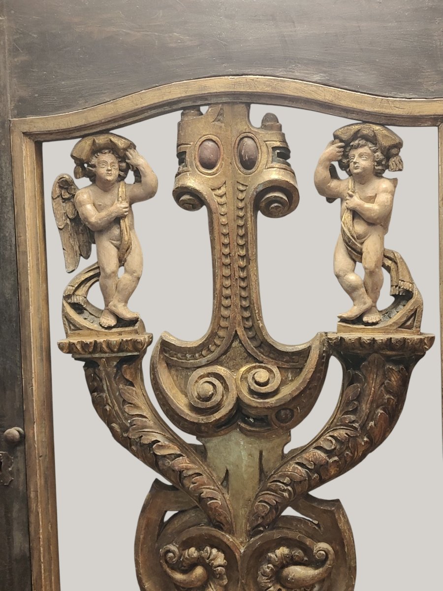 An Imposing Italian Door Adorned With Two Carved Putti-photo-4