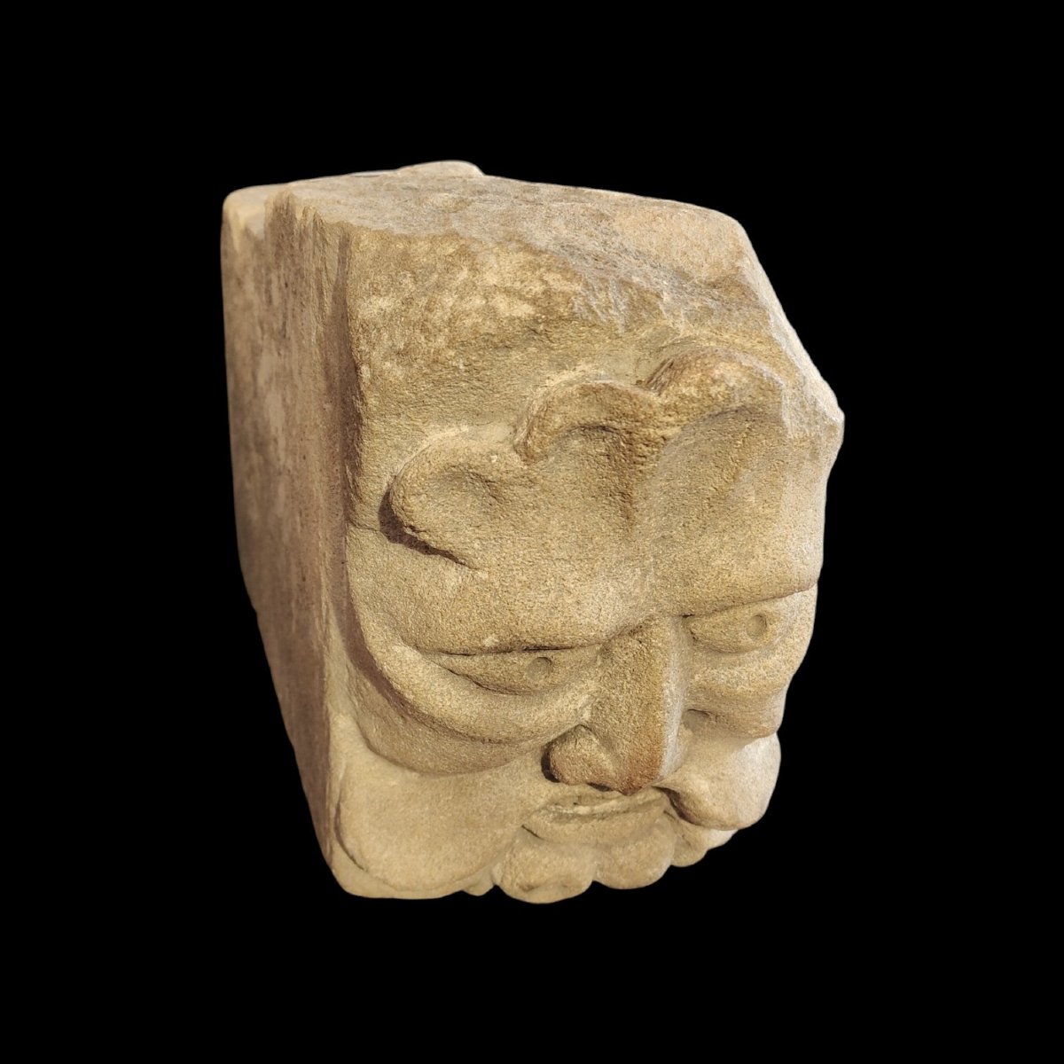 Renaissance Stone Keystone-photo-2