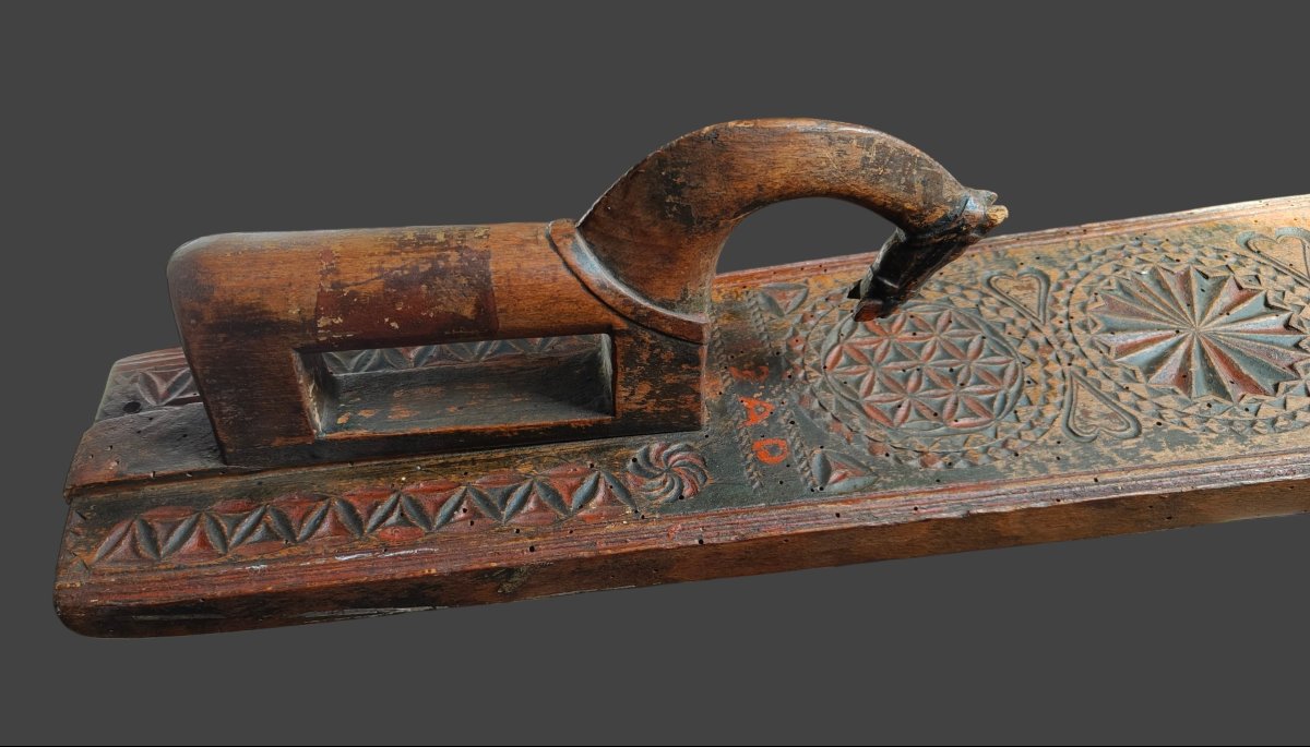 Zoomorphic Calendering Table, 19th Century-photo-2