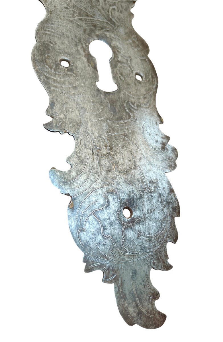 Important Baroque Iron Vent, Entirely Chiseled-photo-3