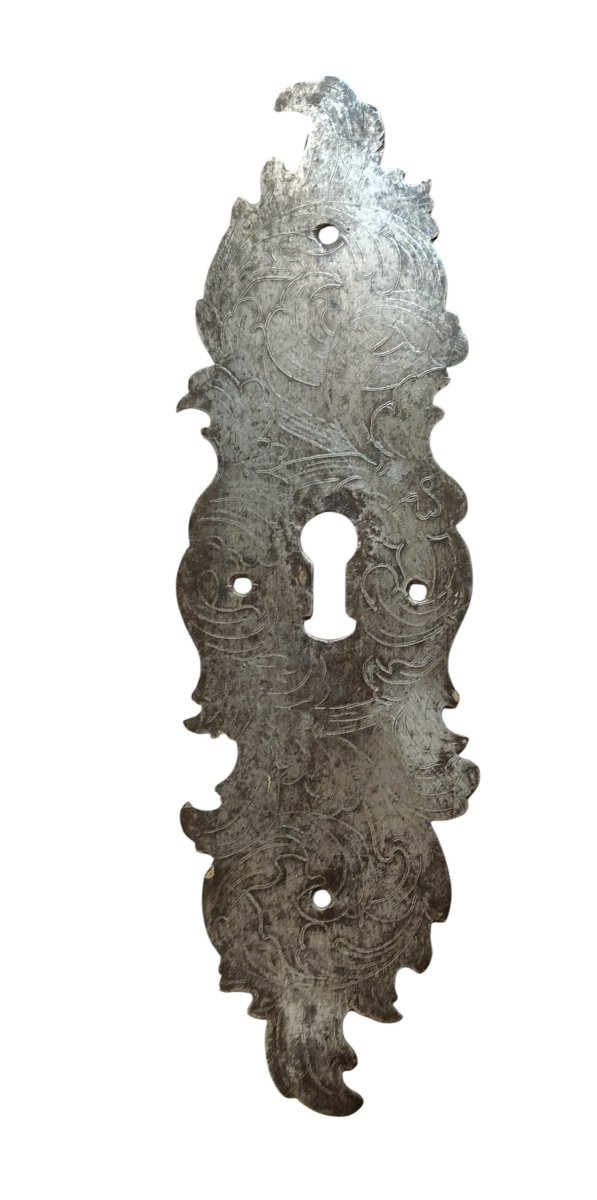 Important Baroque Iron Vent, Entirely Chiseled
