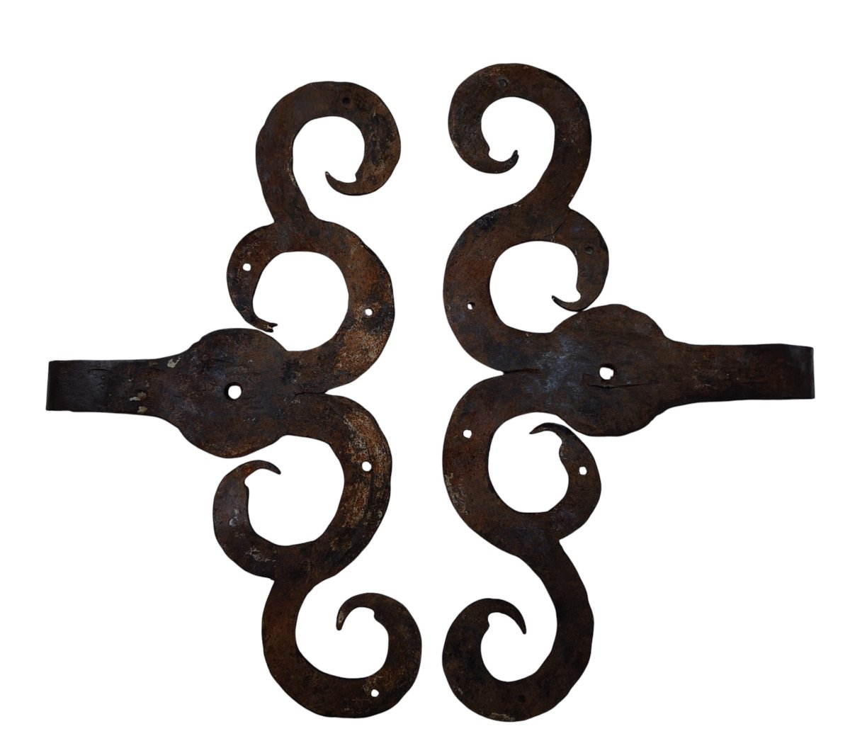 Paire de peintures moustache en fer forgé XVII-XVIIIe siècle -photo-1