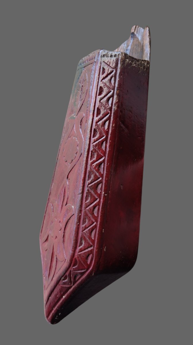 Carved And Painted Wooden Whetstone Holder From The Aosta Valley -photo-4