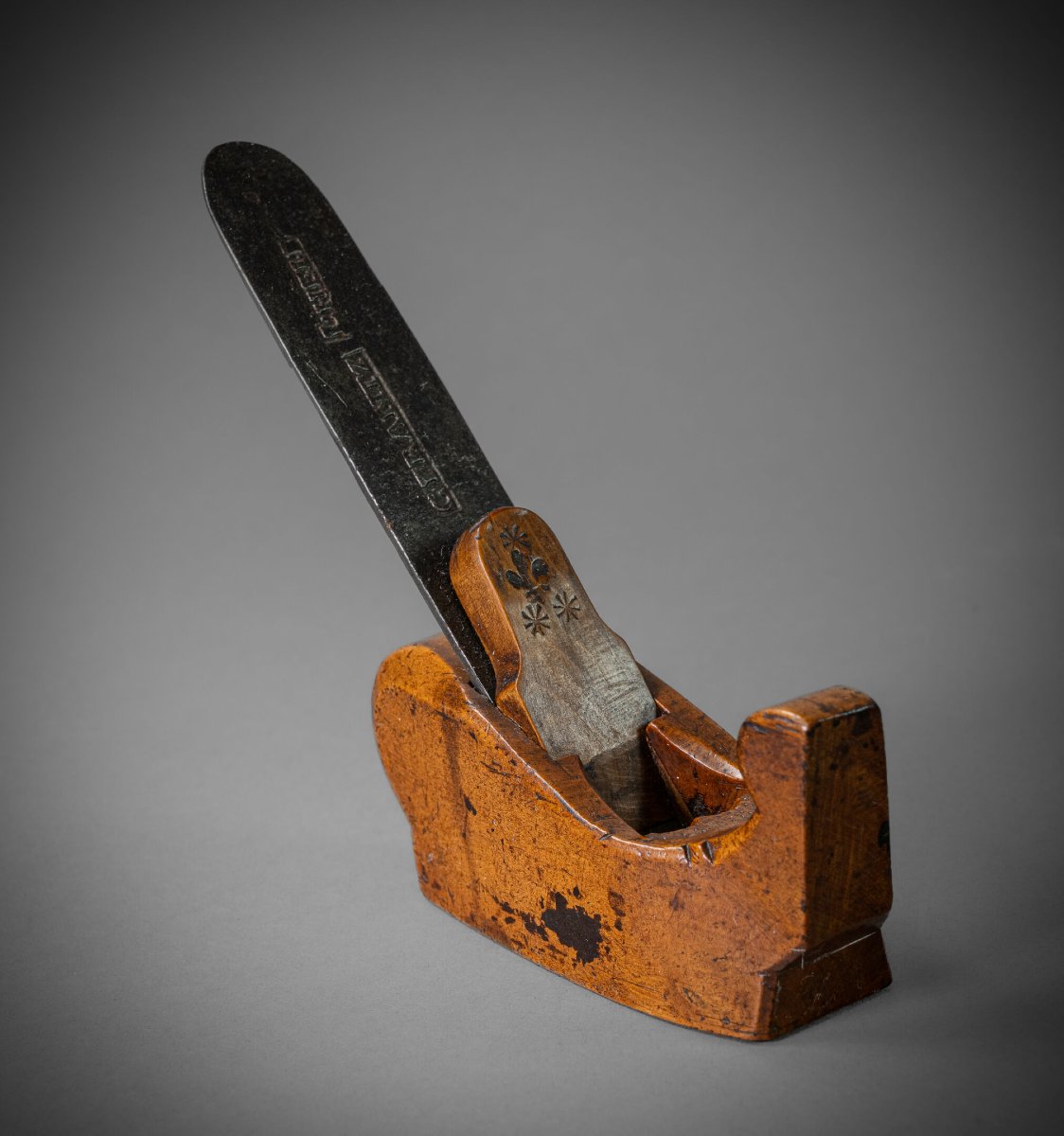 Rare rabot en buis de fabricant de violon  XIXe siècle collection Hénin-photo-2
