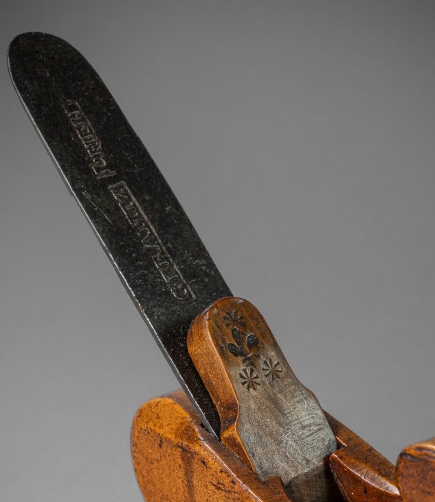 Rare rabot en buis de fabricant de violon  XIXe siècle collection Hénin-photo-3