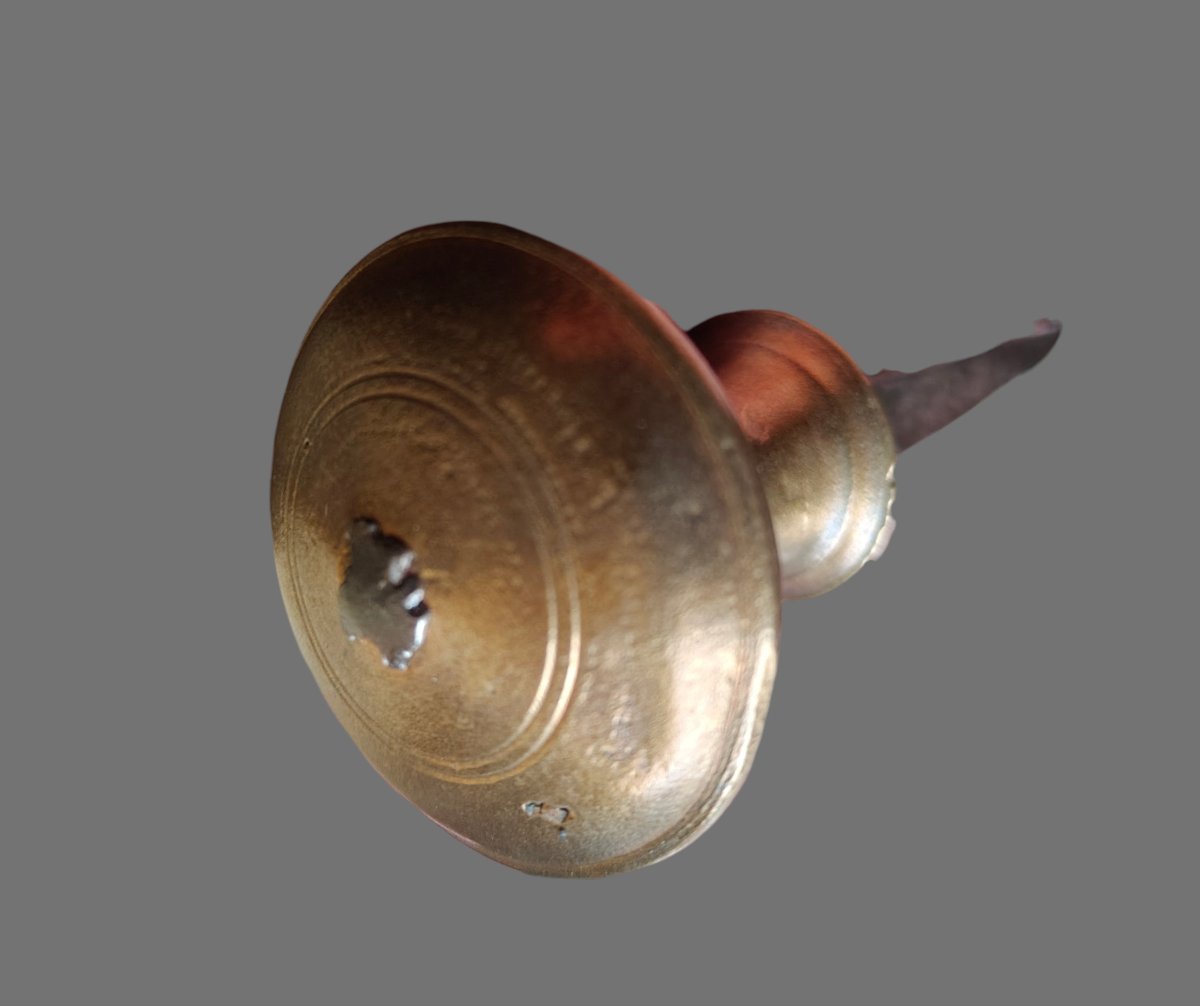 Bouton en laiton et fer forgé 