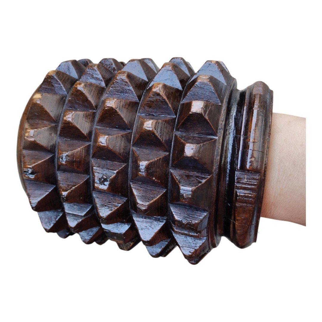 Unusual Bracelet For Ball Games From The Late 19th Century-photo-2