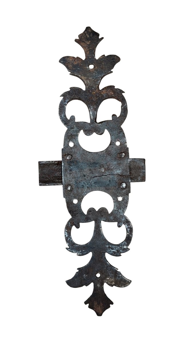 18th-century Wrought-iron, Openwork Padlock-photo-2