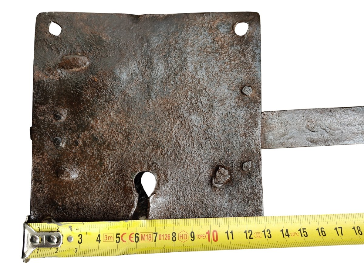 Early 18th-century Wrought-iron Door Lock-photo-2