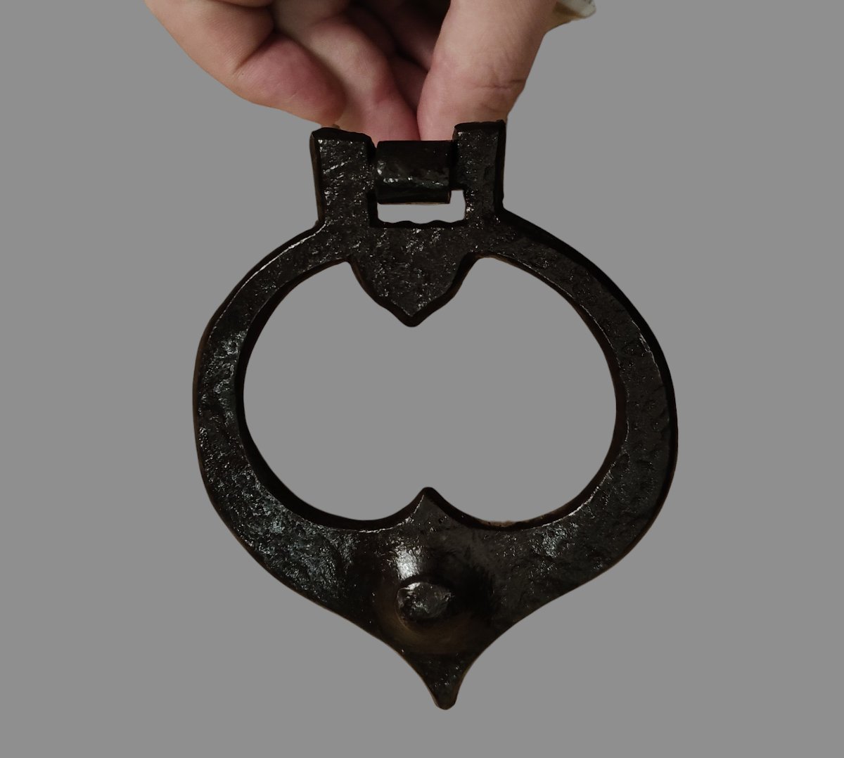 Small, Antique-style Wrought-iron Door Handle-photo-3