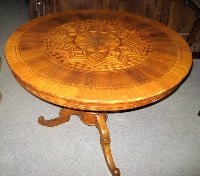 Table Italienne En Marqueterie De Rolo 19 ème Siècle