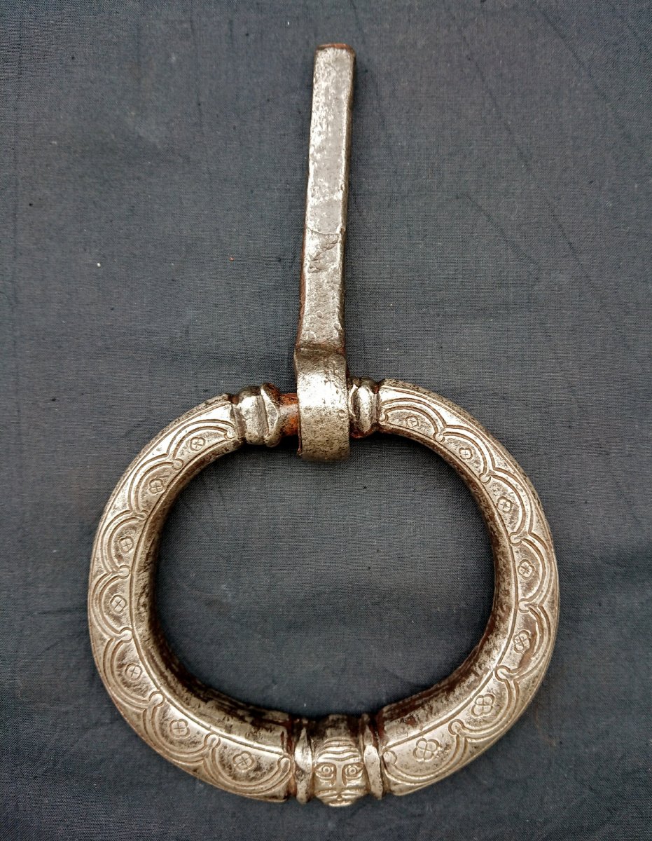 Anthropomorphic Wrought Iron Door Knocker, Engraved And Carved-photo-4