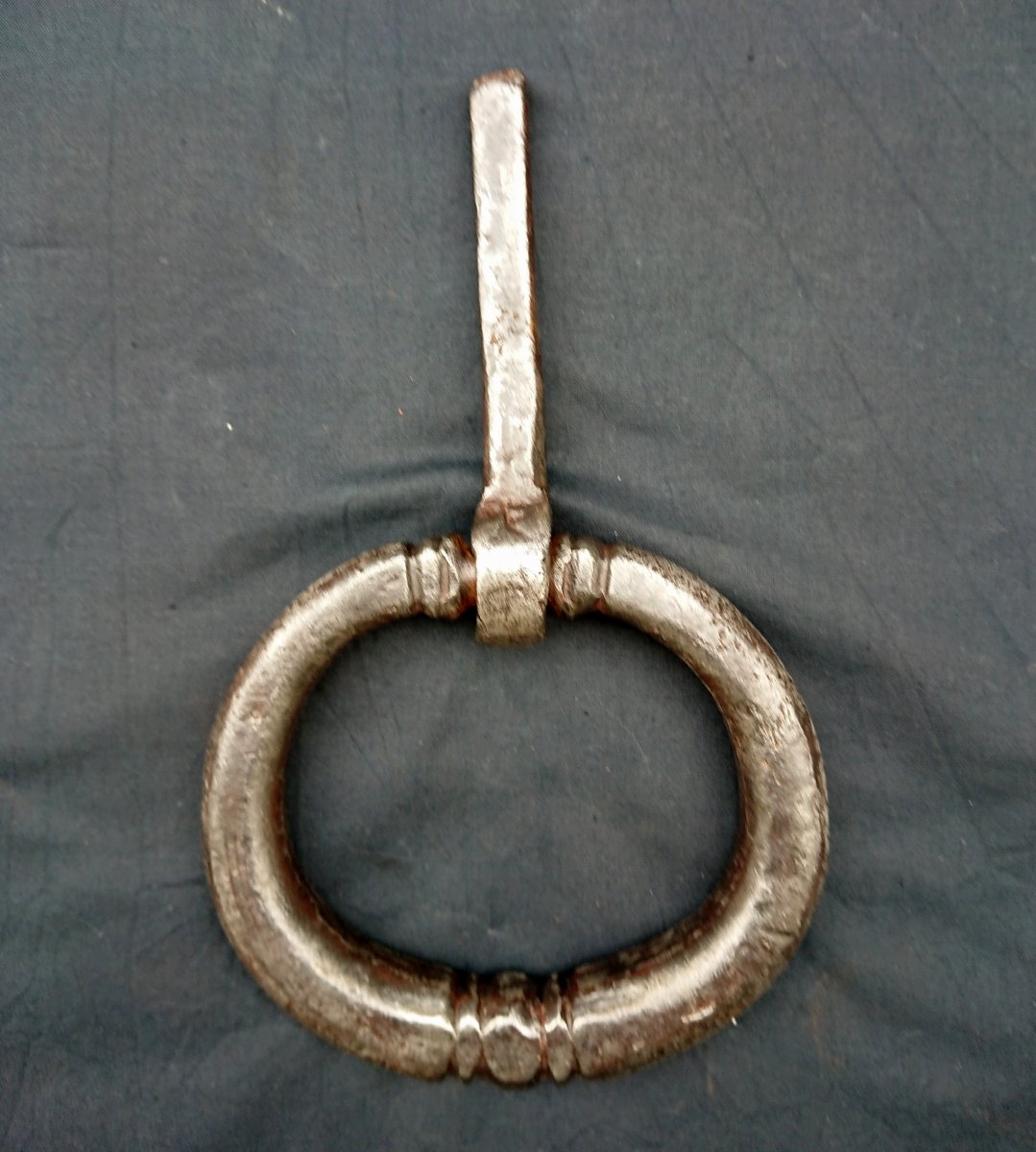 Anthropomorphic Wrought Iron Door Knocker, Engraved And Carved-photo-2