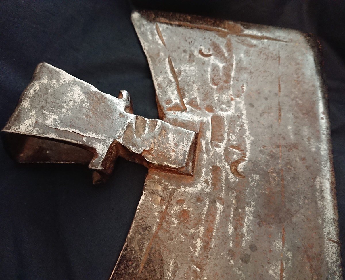 17th Century Wrought Iron Ax-photo-2