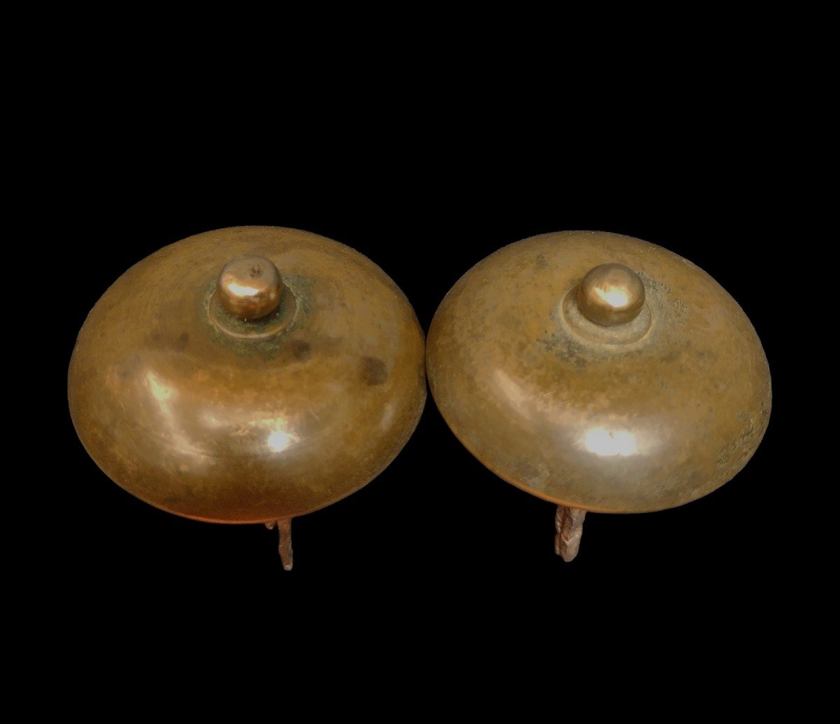 Paire De Boutons En Bronze Fin XVIIe Siècle -photo-3