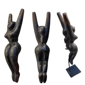 Anthropomorphic Wooden Slingshot Burma XIX Century