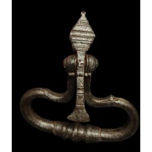 Door Knocker In Wrought And Chiseled Iron XVII-xviii  Century