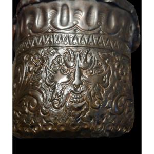Embossed And Engraved Copper Bucket Venise XVII Century