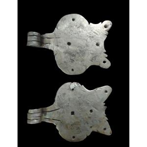 Pair Of Wrought Iron Door Hinges XVIII Century