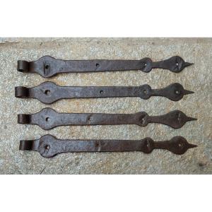 4 18th-century Wrought-iron Door Hinges