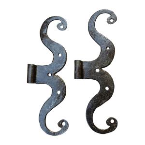 Paire De Penture Moustache En Fer Forgé XVIIIe Siècle